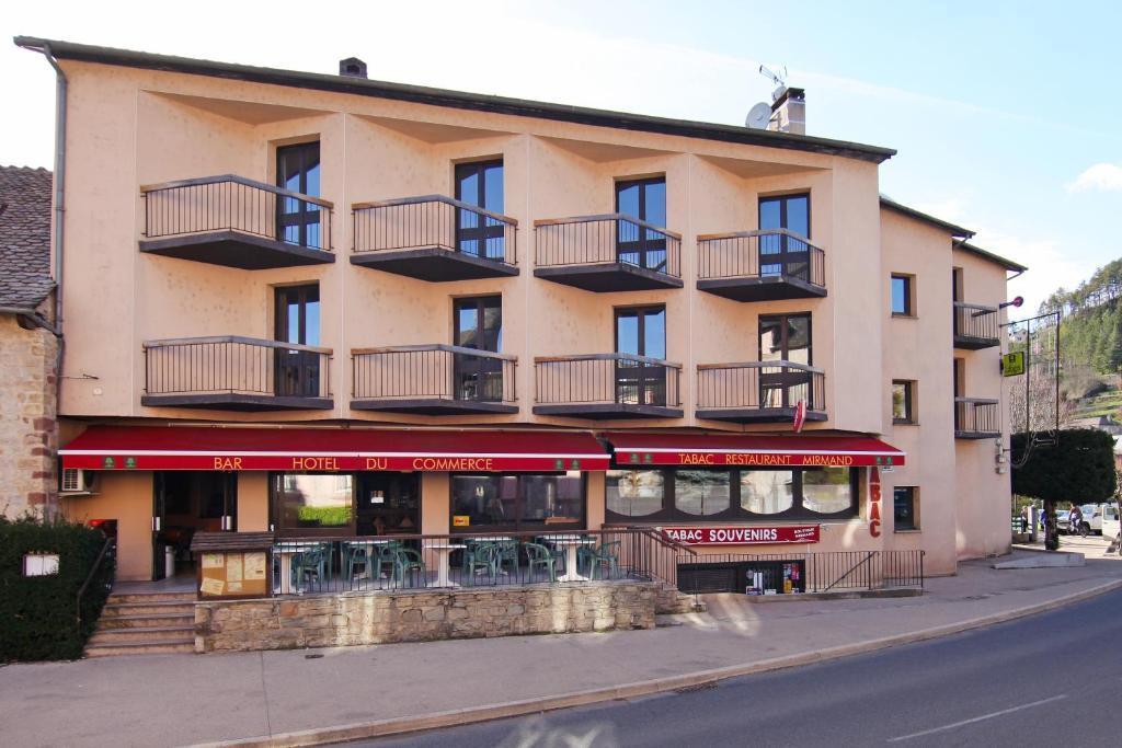 Logis Hotel Restaurant Du Commerce La Canourgue Εξωτερικό φωτογραφία